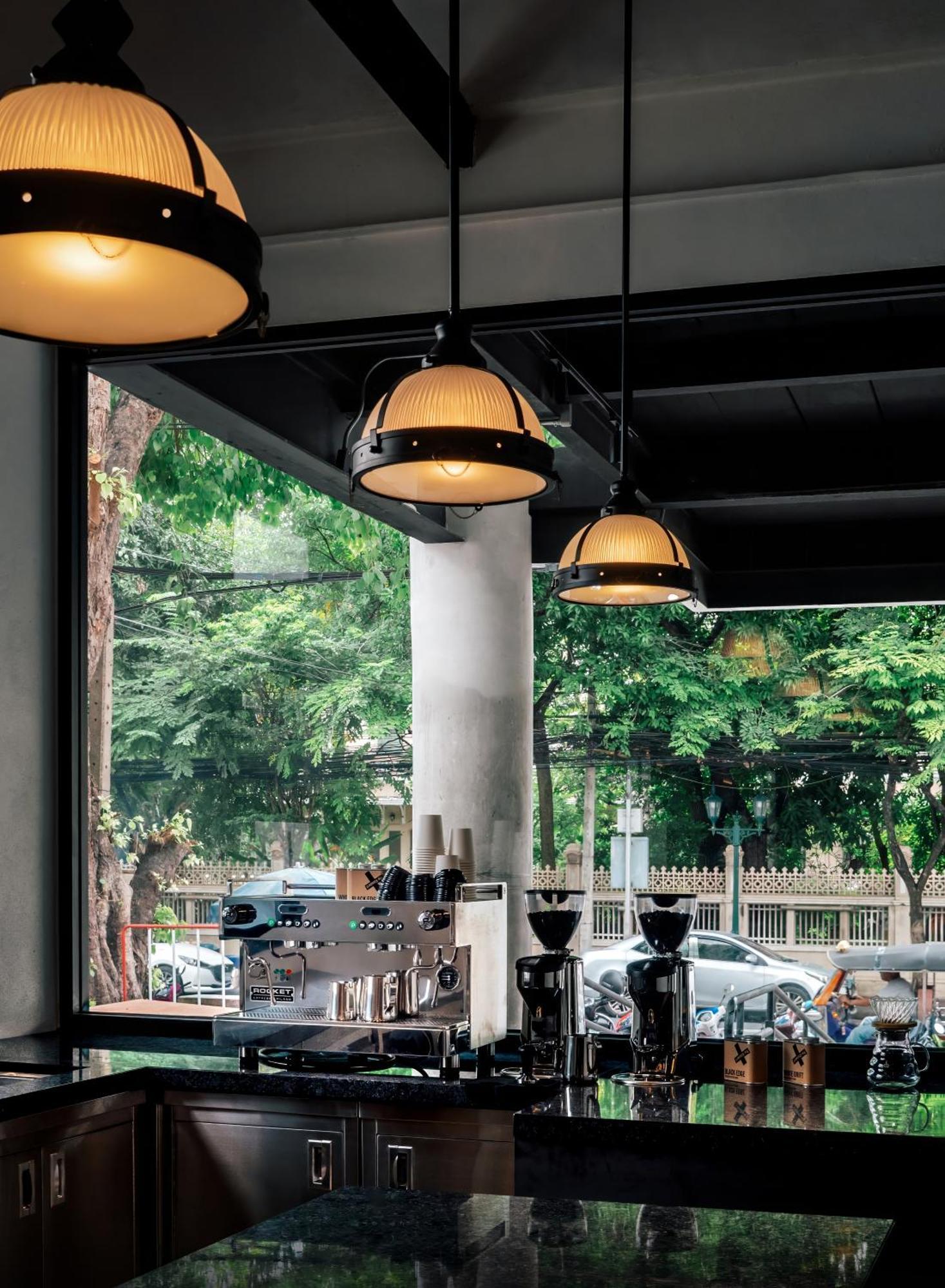 ホテル The Standardx, Bangkok Phra Arthit エクステリア 写真