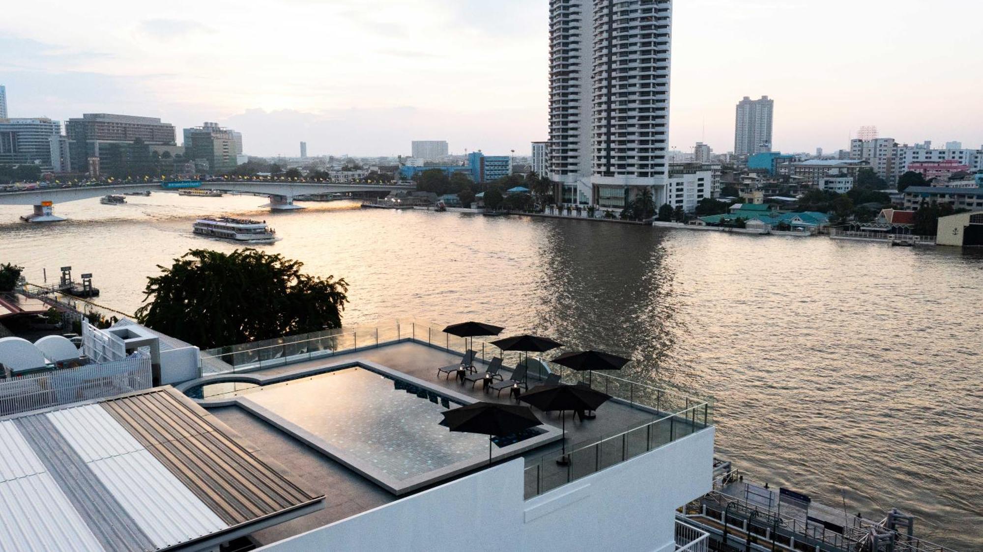 ホテル The Standardx, Bangkok Phra Arthit エクステリア 写真