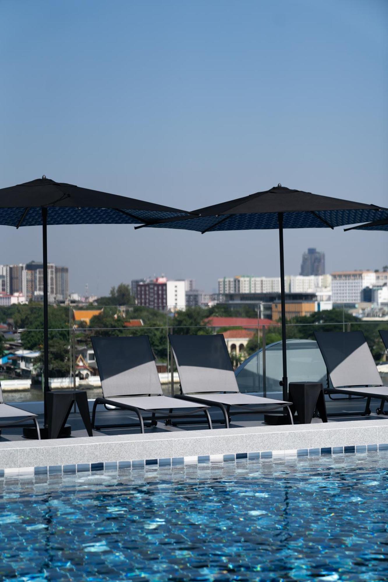 ホテル The Standardx, Bangkok Phra Arthit エクステリア 写真