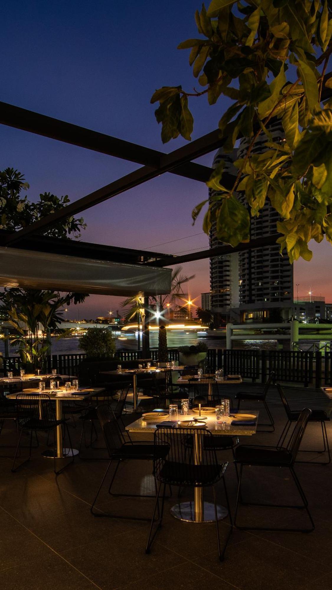 ホテル The Standardx, Bangkok Phra Arthit エクステリア 写真